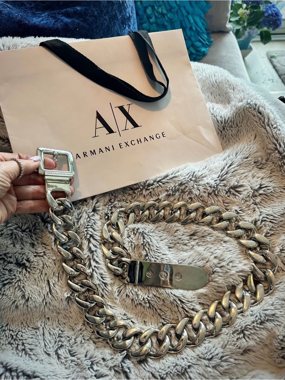 “Armani Exchange” Women’s Elegant Silver Chain Belt